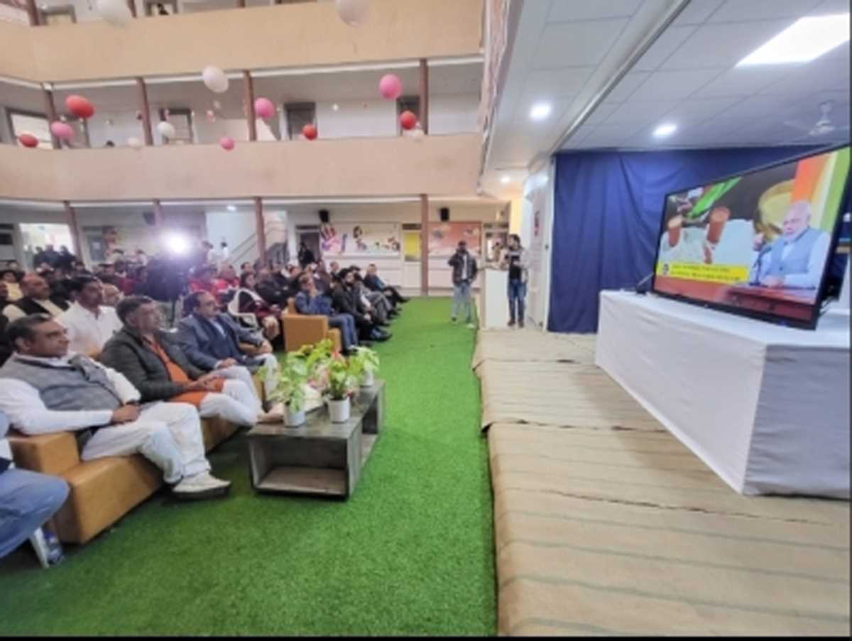 दिल्ली भाजपा अध्यक्ष सचदेवा ने कार्यकर्ताओं के साथ सुनी प्रधानमंत्री की मन की बात दिल्ली भाजपा अध्यक्ष सचदेवा ने कार्यकर्ताओं के साथ सुनी प्रधानमंत्री की मन की बात